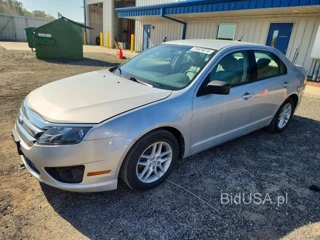 FORD FUSION S