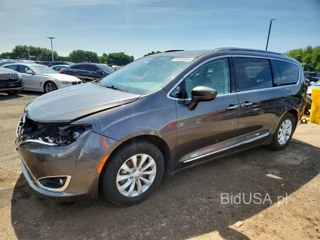 CHRYSLER PACIFICA TOURING L
