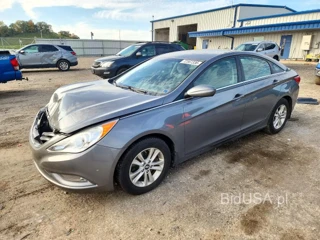 HYUNDAI SONATA GLS