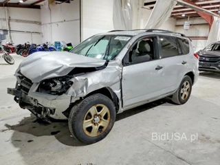 TOYOTA RAV4 BASE