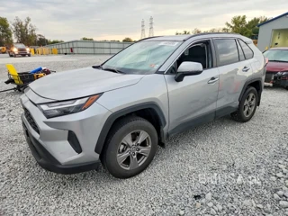 TOYOTA RAV4 HYBRID XLE