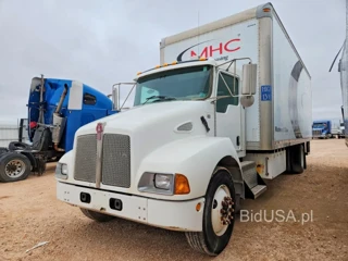 KENWORTH T300