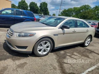 FORD TAURUS SE