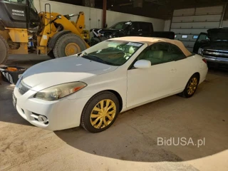 TOYOTA CAMRY SOLARA SLE V6