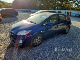 TOYOTA PRIUS IV