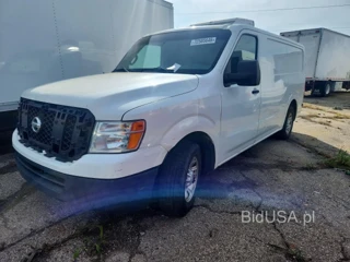 NISSAN NV 2500 HD S