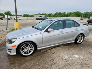 MERCEDES-BENZ C 250