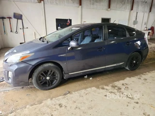 TOYOTA PRIUS FIVE