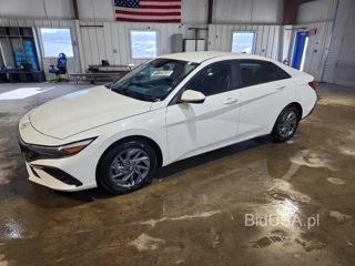 HYUNDAI ELANTRA HYBRID BLUE