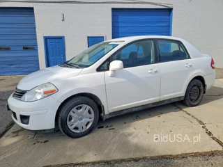NISSAN VERSA 1.8 S