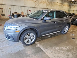 AUDI Q5 PREMIUM PLUS