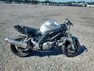 SUZUKI SV650