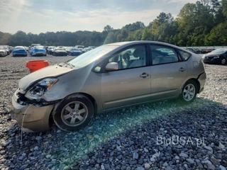 TOYOTA PRIUS BASE