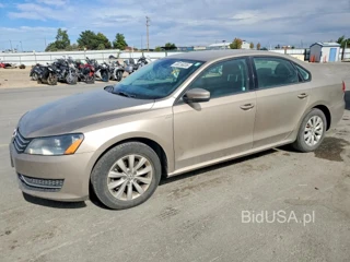 VOLKSWAGEN PASSAT S