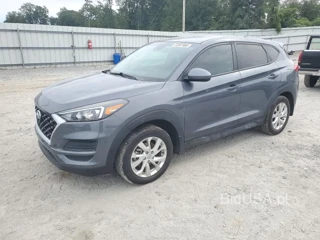 HYUNDAI TUCSON SE