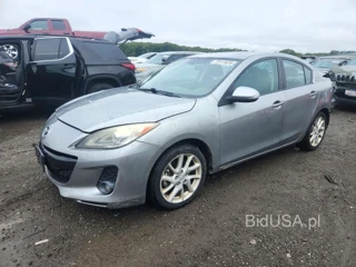 MAZDA 3 S