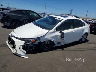TOYOTA COROLLA HYBRID XLE