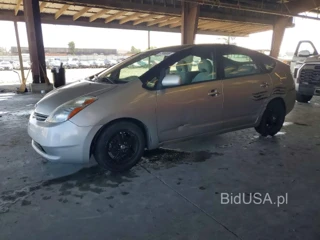 TOYOTA PRIUS BASE
