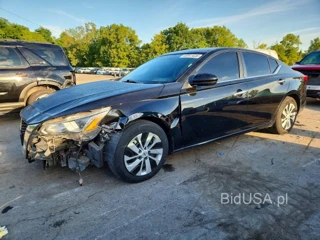 NISSAN ALTIMA S