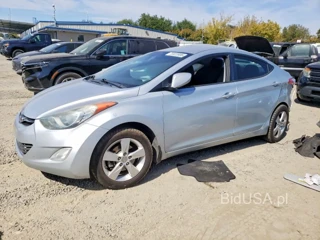 HYUNDAI ELANTRA GLS