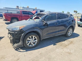 HYUNDAI TUCSON SE