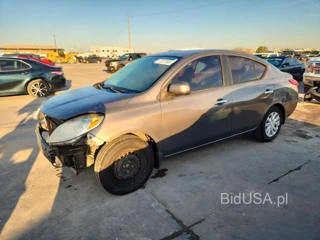 NISSAN VERSA 1.6 S