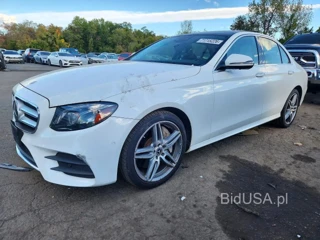 MERCEDES-BENZ E 300 4MATIC