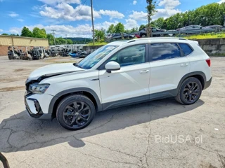 VOLKSWAGEN TAOS SE IQ DRIVE