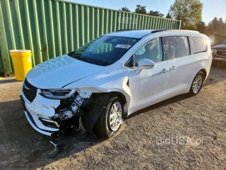 CHRYSLER PACIFICA TOURING L