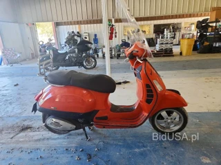 VESPA GTS 250