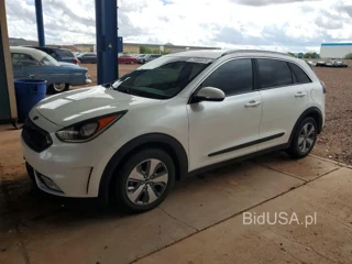 KIA NIRO EX