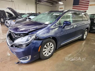 CHRYSLER PACIFICA TOURING L