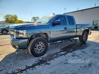 CHEVROLET SILVERADO K1500