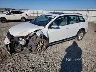 VOLKSWAGEN GOLF ALLTRACK S