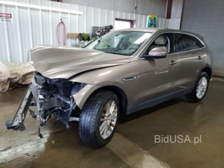 JAGUAR F-PACE PRESTIGE