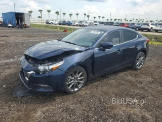 MAZDA 3 TOURING