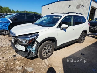 SUBARU FORESTER PREMIUM