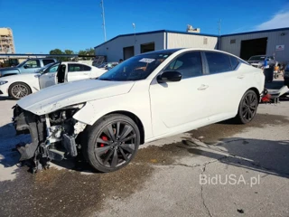 NISSAN ALTIMA SR