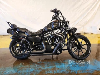 HARLEY-DAVIDSON XL883 IRON 883