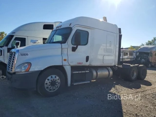 FREIGHTLINER CASCADIA 125