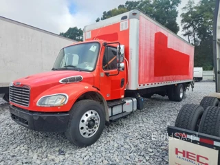 FREIGHTLINER M2