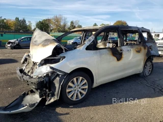 TOYOTA SIENNA XLE 7-PASSENGER
