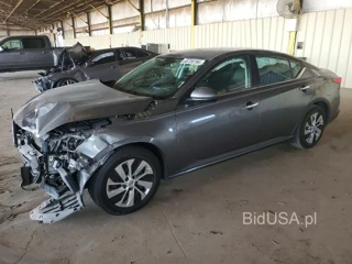 NISSAN ALTIMA S