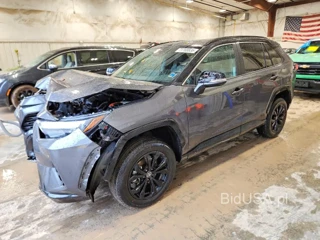 TOYOTA RAV4 XSE
