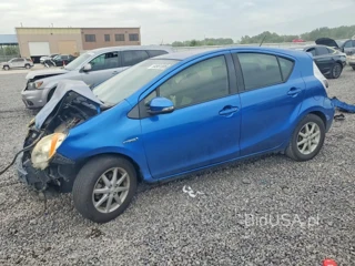 TOYOTA PRIUS C THREE
