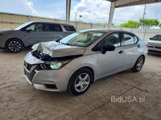 NISSAN VERSA S