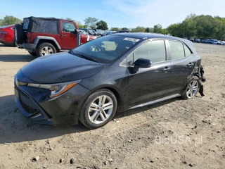 TOYOTA COROLLA HATCHBACK SE