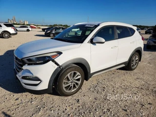 HYUNDAI TUCSON SE PLUS