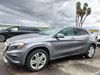 MERCEDES-BENZ GLA 250 4MATIC