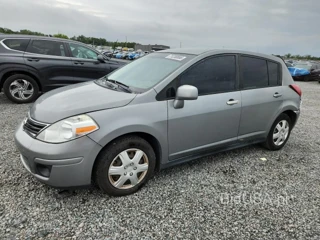 NISSAN VERSA 1.8 S